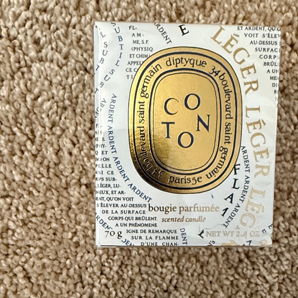Diptyque Gold and White Scented Candle